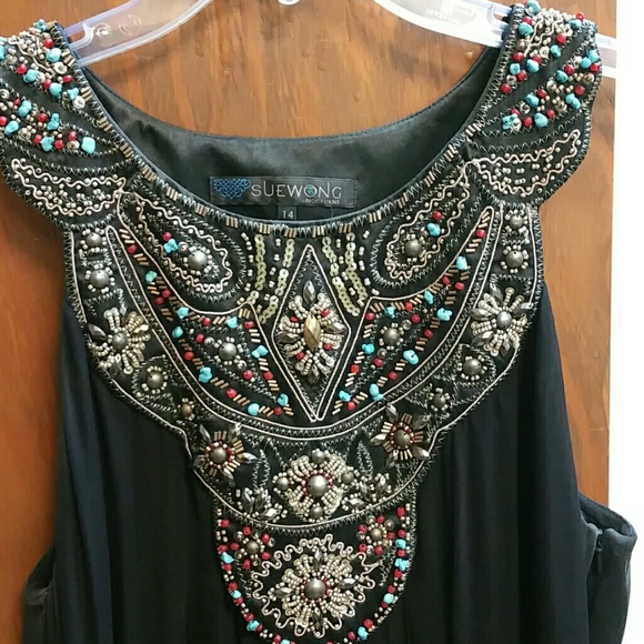 Dress - Picture 2 of 6